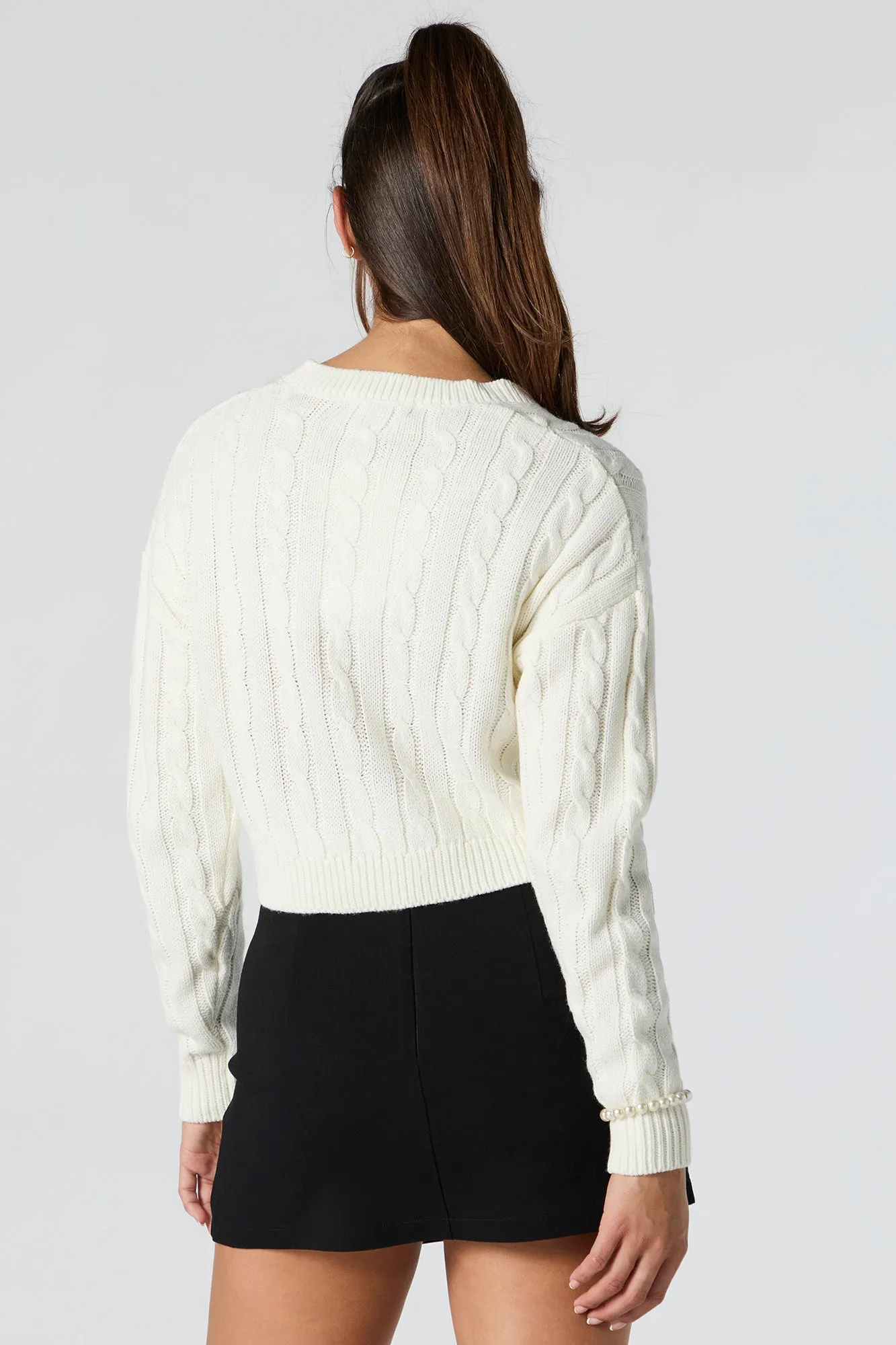 Cable Knit V-Neck Cropped Sweater