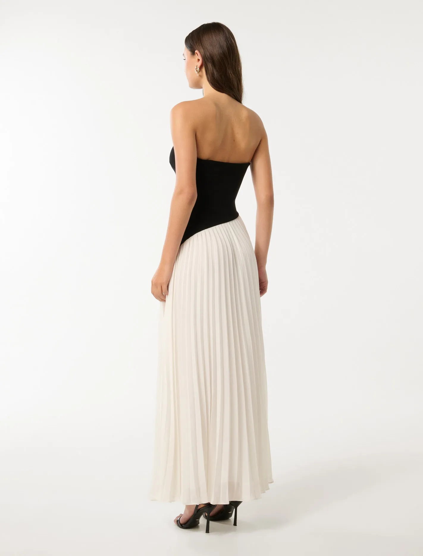 Capri Strapless Pleat Midi Dress