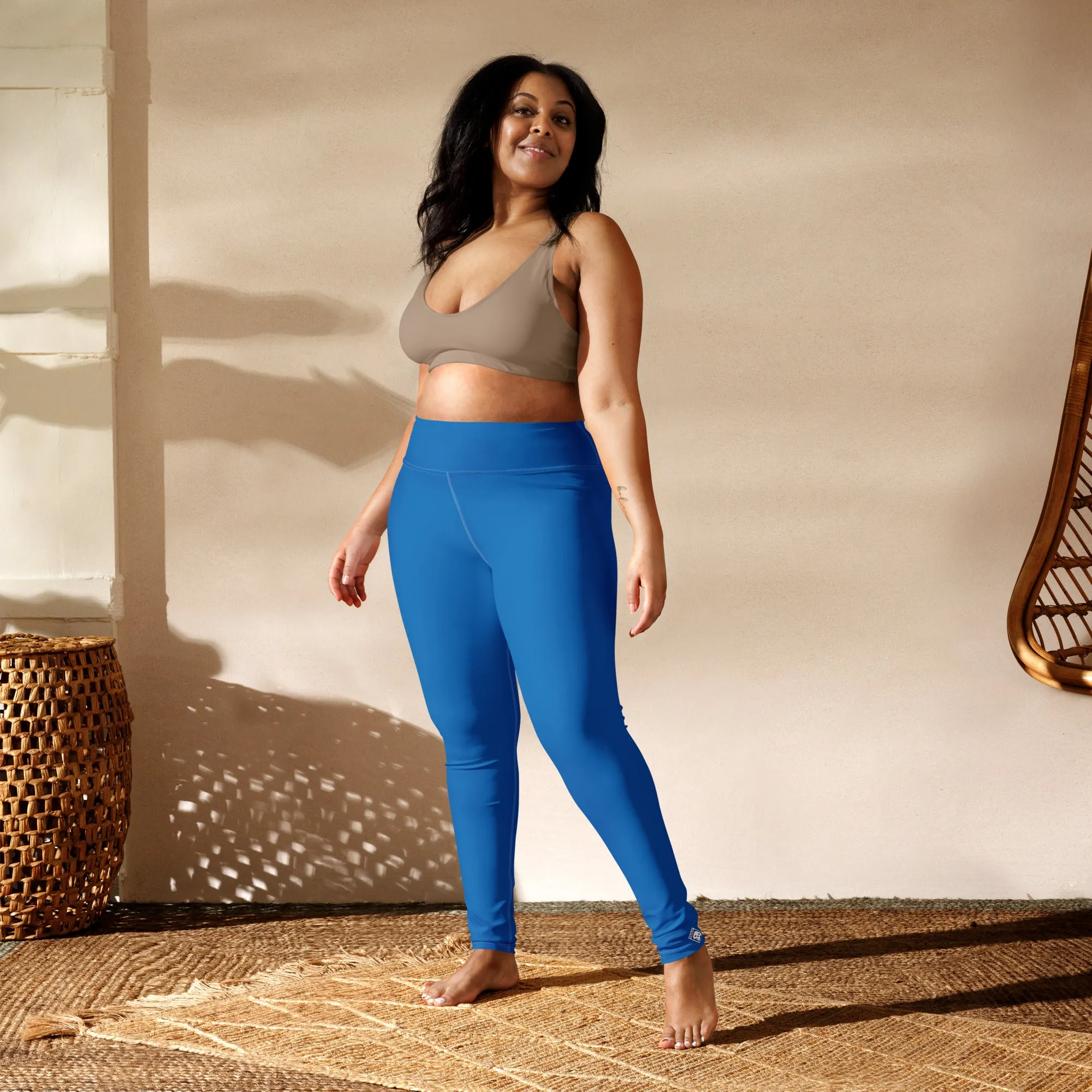 Essential Activewear: Solid Color Leggings for Her - Azul