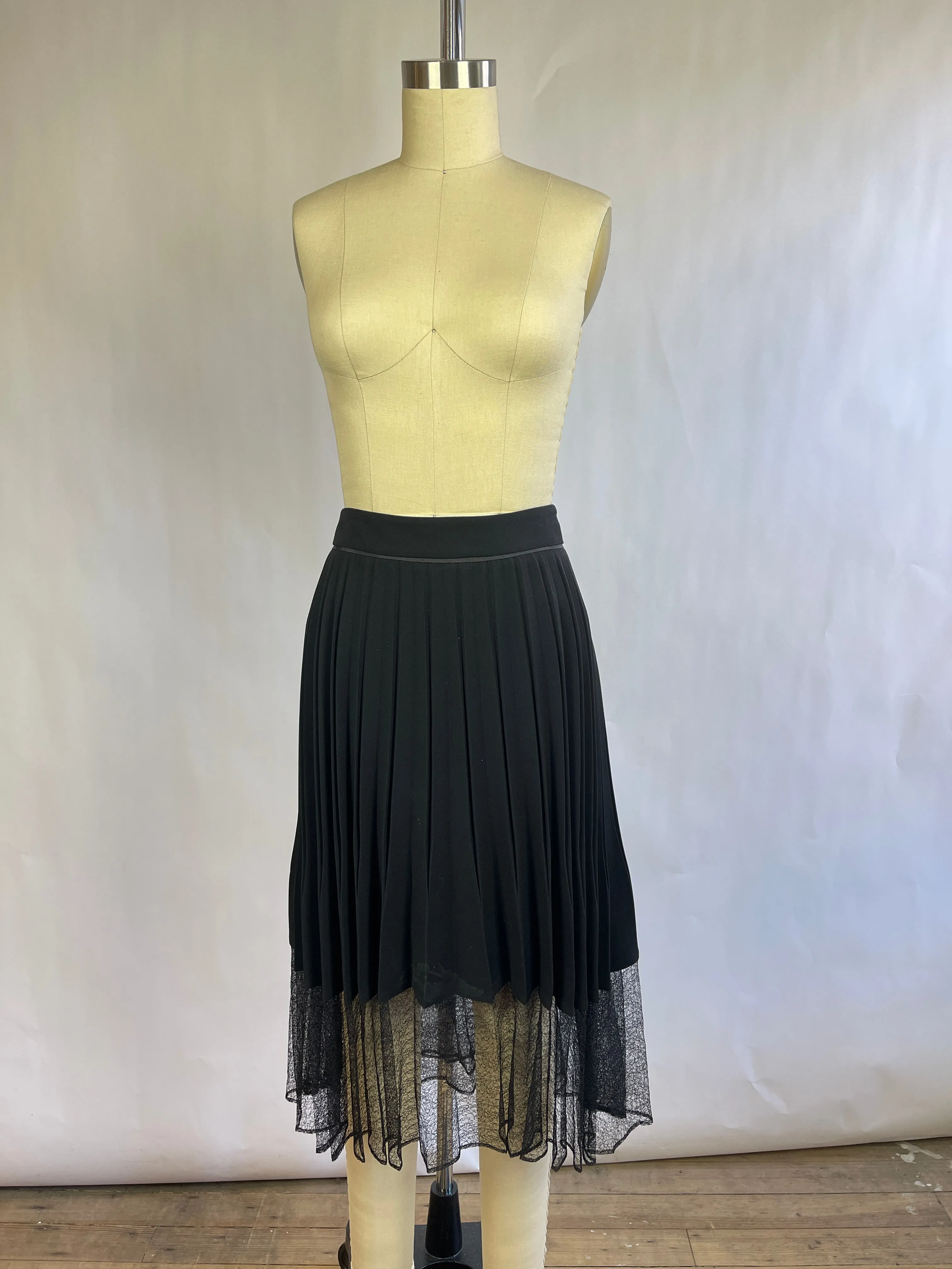 Rag & Bone Pleated Skirt (10/L)